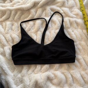 Alo Yoga Ribbed V-Neck Bralette Black Size Medium